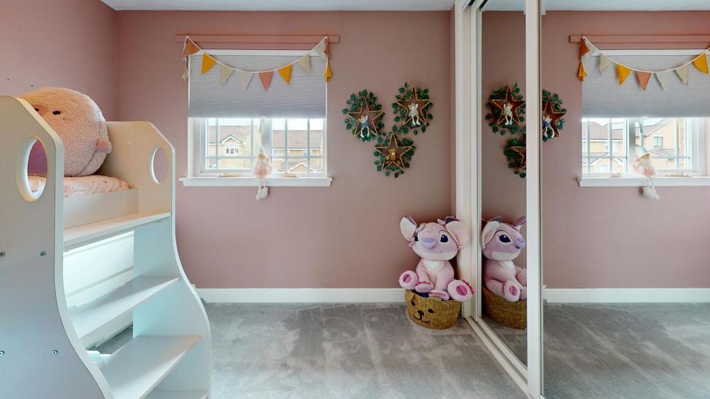 23-Saffron-Crescent-Bedroom.jpg