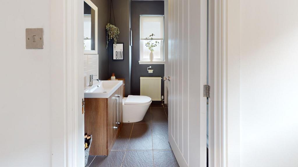 23-Saffron-Crescent-Bathroom.jpg