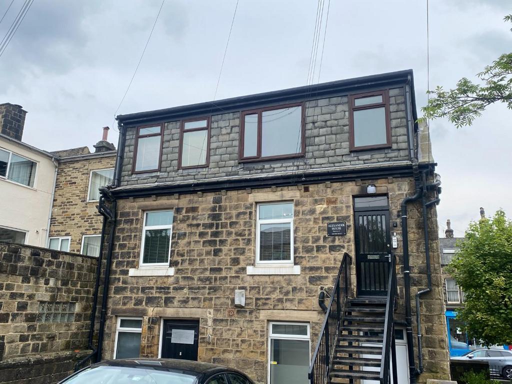 Orchard Way, Guiseley 1 bed apartment to rent £795 pcm (£183 pw)