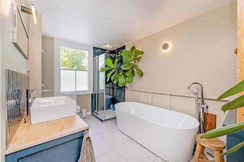 133 Haliburton Road, Twickenham, TW1 1PE