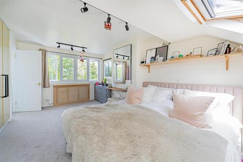 133 Haliburton Road, Twickenham, TW1 1PE
