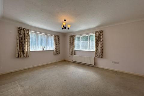 2 bedroom detached bungalow for sale, Mount Pleasant, Halstead CO9