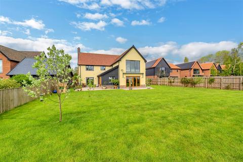 4 bedroom detached house for sale, Willow Corner, Wortham