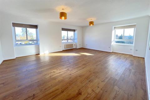 2 bedroom property to rent, Compass Court, Taunton TA1