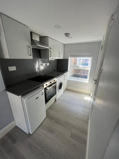 1 bedroom property to rent, Lee High Road, London