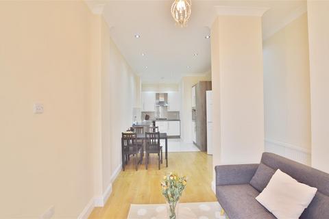 1 bedroom flat for sale, Sapphire Court, High Street, Slough