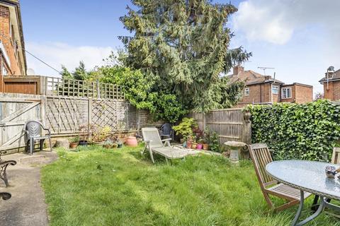 4 Parsons Crescent, Edgware, HA8 8QG