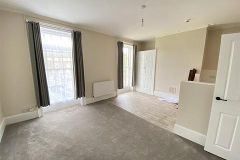 1 bedroom property to rent, Milton Road, Gravesend