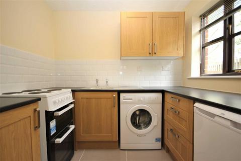 2 bedroom flat to rent, Chamberlain Place, Higham Street, Walthamstow