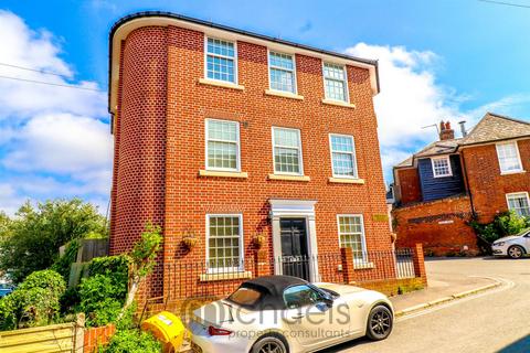 4 bedroom townhouse to rent, Brewery House. Brook Street, Lower Wivenhoe, CO7