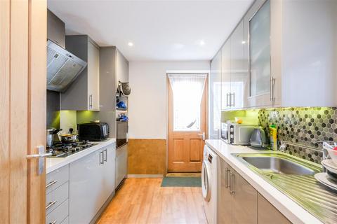 3 bedroom house for sale, Carlton Road, Walthamstow