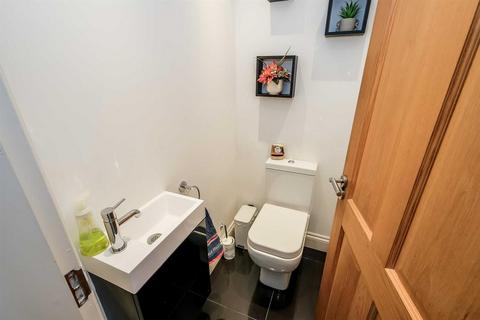35 Valley Side, London, E4 7SR