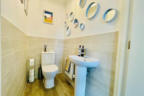 31 Angus Way, Whitehouse, Milton Keynes, MK8 1AT