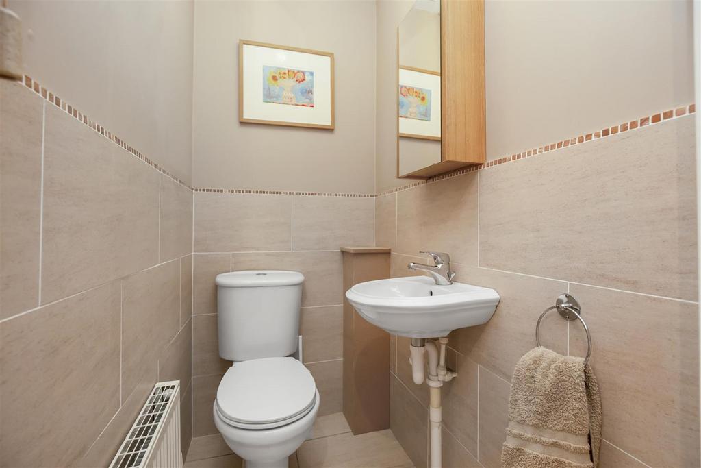 13 Lochwood Park14.jpg
