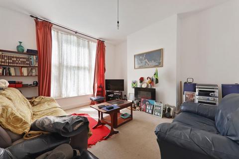 3 bedroom maisonette for sale, Peak Hill Avenue, Sydenham, London