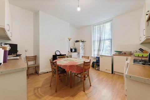 3 bedroom maisonette for sale, Peak Hill Avenue, Sydenham, London