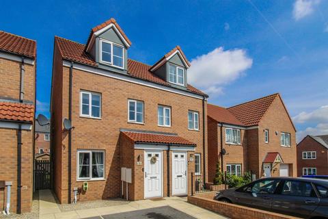 3 bedroom semi-detached house for sale, Whitwell Close, Wakefield WF2