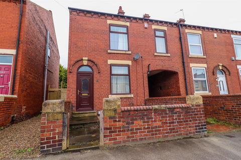 3 bedroom end of terrace house for sale, Leeds Road, Wakefield WF1