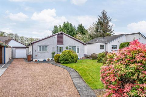 3 bedroom bungalow for sale, 5 Cairn Grove, Crossford, KY12 8YD