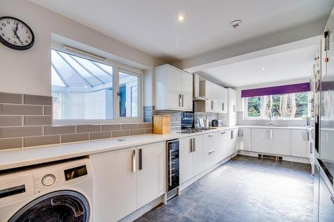 16a Howden Way, Eastmoor, Wakefield, WF1 4LL