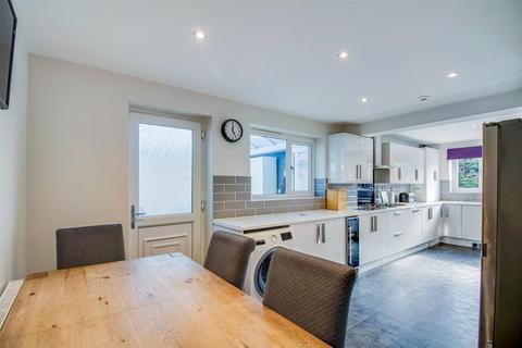 16a Howden Way, Eastmoor, Wakefield, WF1 4LL
