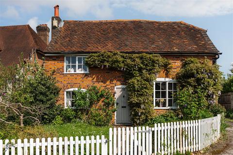 3 bedroom detached house for sale, Hooley Lane, Redhill