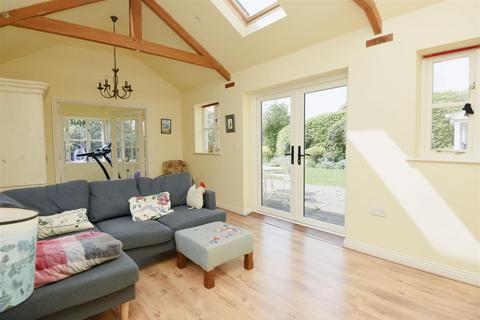 5 bedroom detached house for sale, Puxey