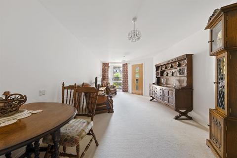 1 bedroom apartment for sale, Dukes Ride, Crowthorne