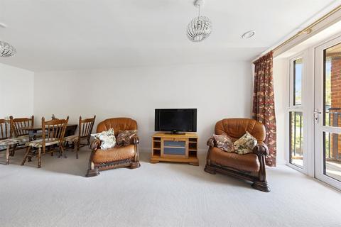 undefined, Dukes Ride, Crowthorne, Berkshire, RG45 6GT