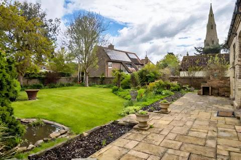 3 bedroom detached house to rent, Grass Yard, Kimbolton
