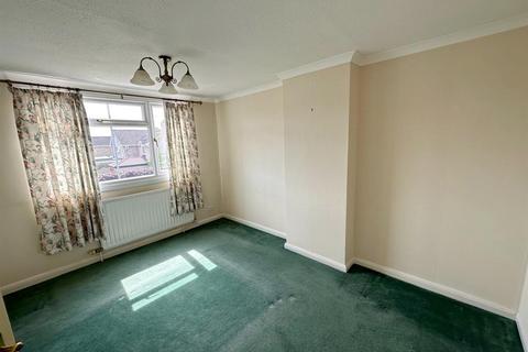 39 Chantry Crescent, Alcester, B49 5BT