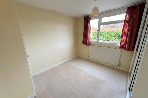 39 Chantry Crescent, Alcester, B49 5BT