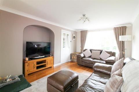 59 Kings Meadows, Sowerby, Thirsk, YO7 1PB