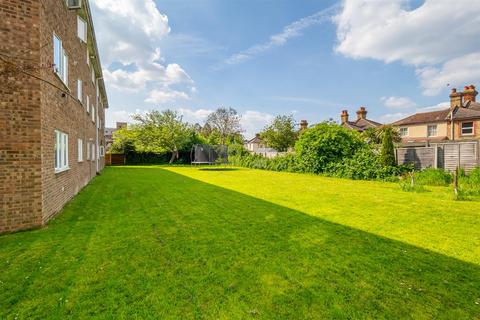 1 bedroom apartment for sale, Jengar Close, Sutton