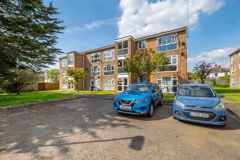 1 bedroom apartment for sale, Jengar Close, Sutton