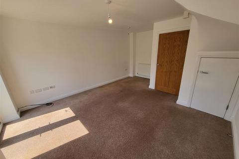3 bedroom townhouse to rent, Garfield Road*, Bristol BS5
