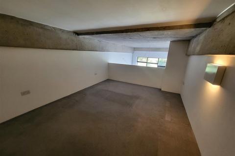 1 bedroom apartment to rent, Lakeshore, Bristol BS13
