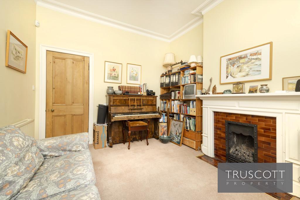 Double Bedroom 4