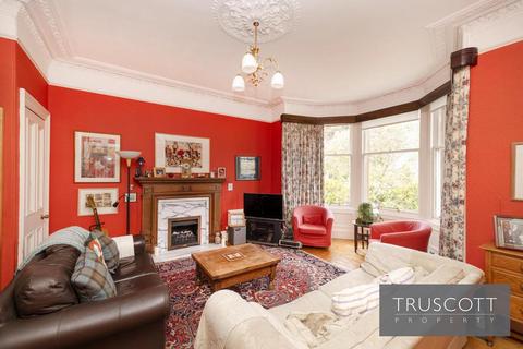 107 Craiglea Drive, Edinburgh, EH10 5PQ