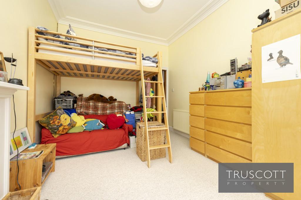 Double Bedroom 3