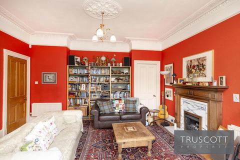 107 Craiglea Drive, Edinburgh, EH10 5PQ