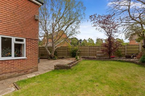 3 bedroom semi-detached house for sale, Stonepound Court, Hassocks, West Sussex BN6 9NT