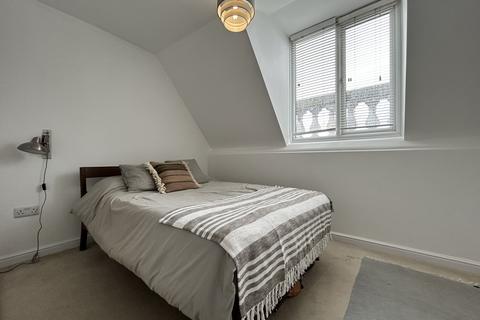 2 bedroom apartment for sale, Old Post Office, Margate
