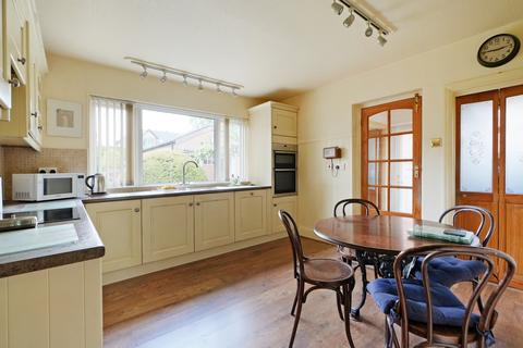 1 Ryecroft View, Sheffield, S17 3EQ