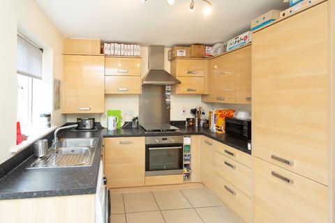 2 bedroom end of terrace house for sale, Wright Close, Bushey, Hertfordshire, WD23