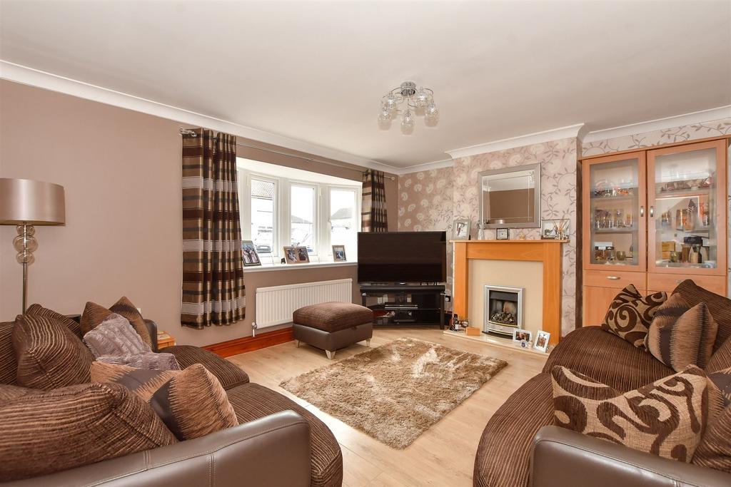 Dacre Crescent, Aveley, South... 3 bed end of terrace house £450,000