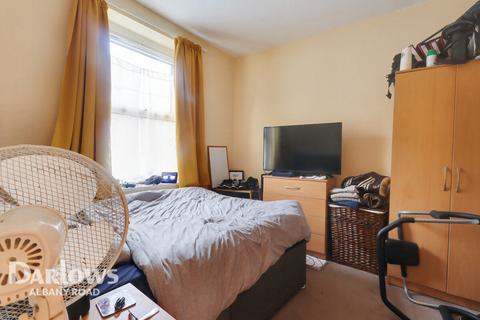4 bedroom terraced house for sale, Treharris Street, Cardiff