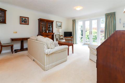 2 bedroom apartment for sale, Homewood Court, Cedars Village, Chorleywood, Hertfordshire, WD3