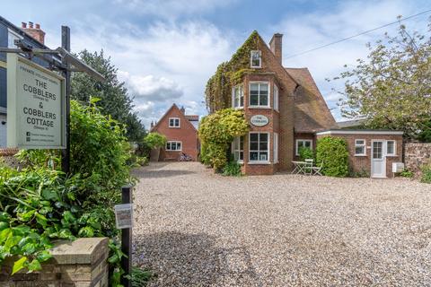 10 bedroom detached house for sale, Standard Road, Wells-next-the-Sea, NR23