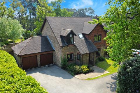 4 Bentley Copse, Camberley, GU15 1DY